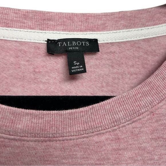 Talbots Pink Crewneck Sweater with Snowflakes on it Fall Winter Cute Sweatshirt - Picture 4 of 5